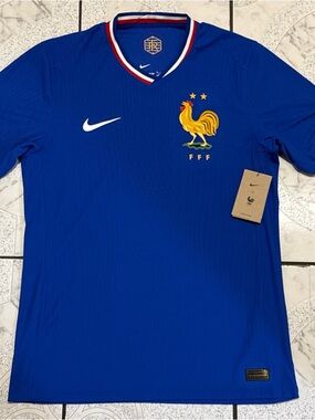 New Nike Dri-FIT ADV France 24/25 Home Match Jersey Men’s Size Medium FJ1254-452